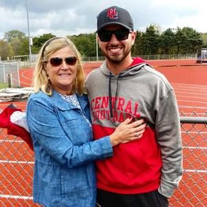 Meet your Posher, Daniel